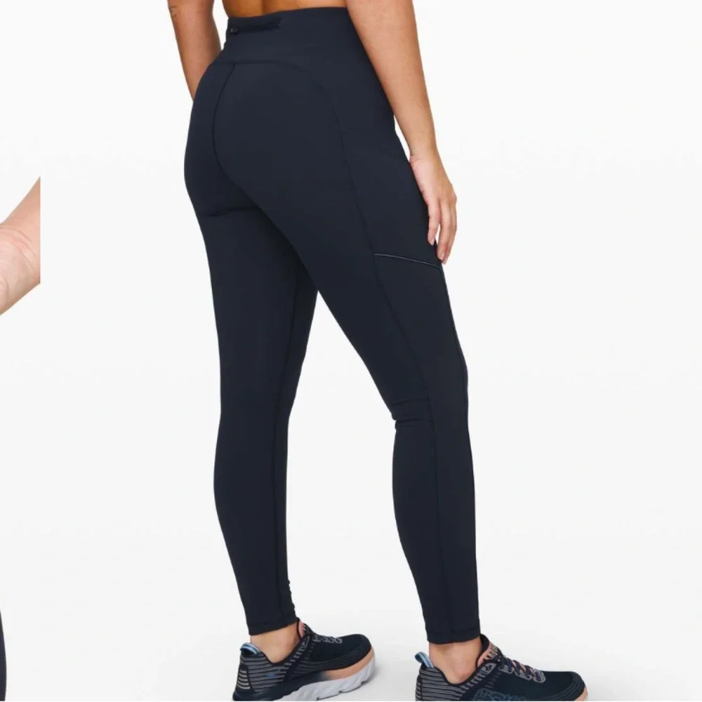 Lululemon Speed Up Tight Navy 28” Excellent